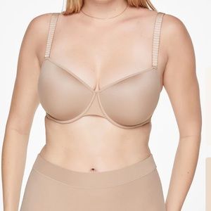 Third Love 24/7 classic T shirt bra size 34 B 1/2